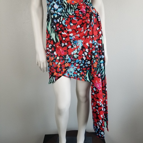 Elliatt Donna Party Faux Wrap Mini Dress in Multi-Color Floral Print Size XS - Picture 5 of 12